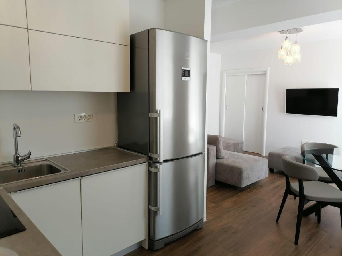 Апартаменти Penthouse Maremonte Оміш Екстер'єр фото