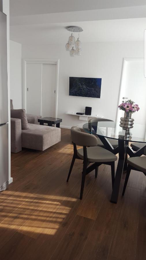 Апартаменти Penthouse Maremonte Оміш Екстер'єр фото