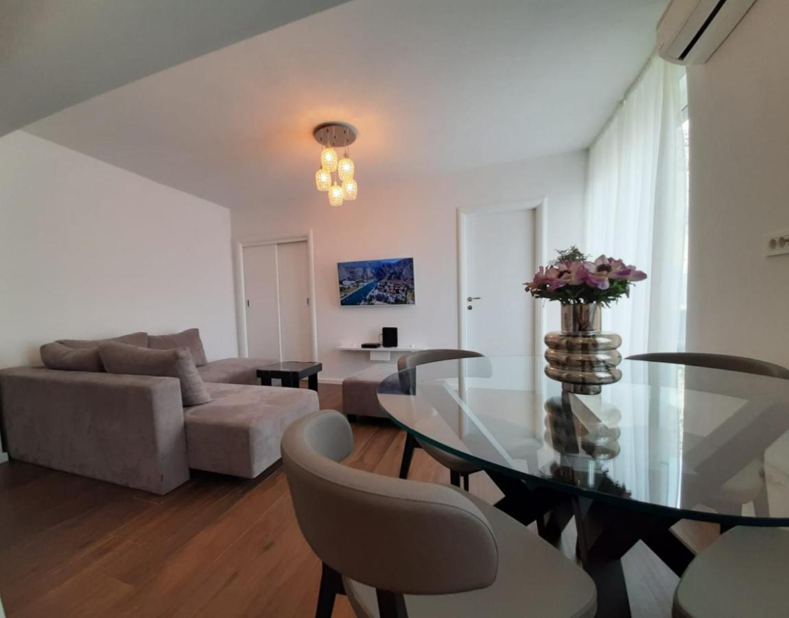 Апартаменти Penthouse Maremonte Оміш Екстер'єр фото